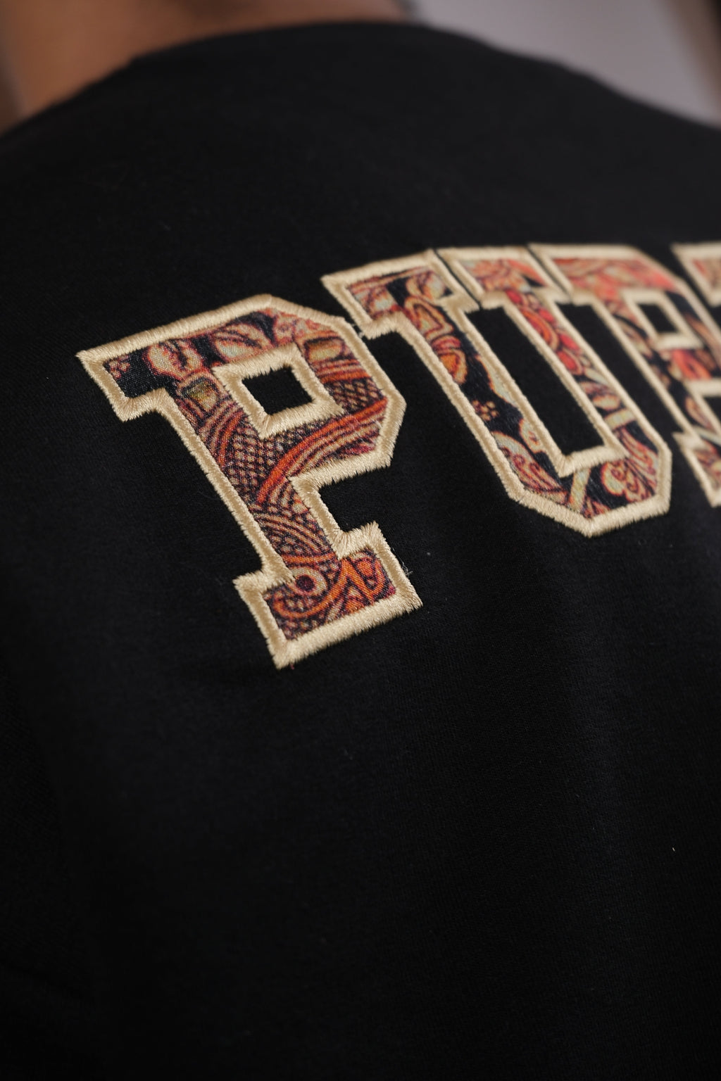 Heritage tee